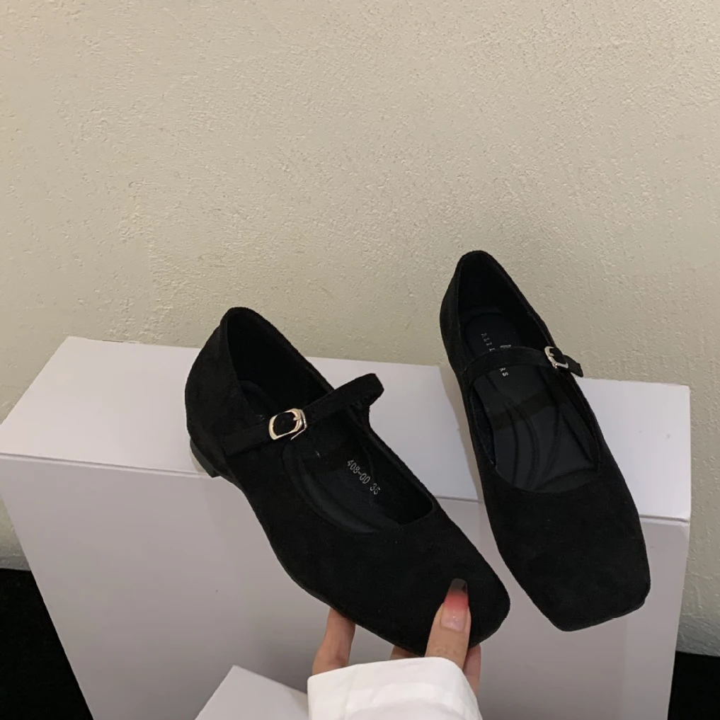 Alionly 2026 جديد الخريف خمر لينة سوليد جولة تو منخفضة أعلى حذا فردي للسيدات نسخة من الأحذية Suedepatterned #6