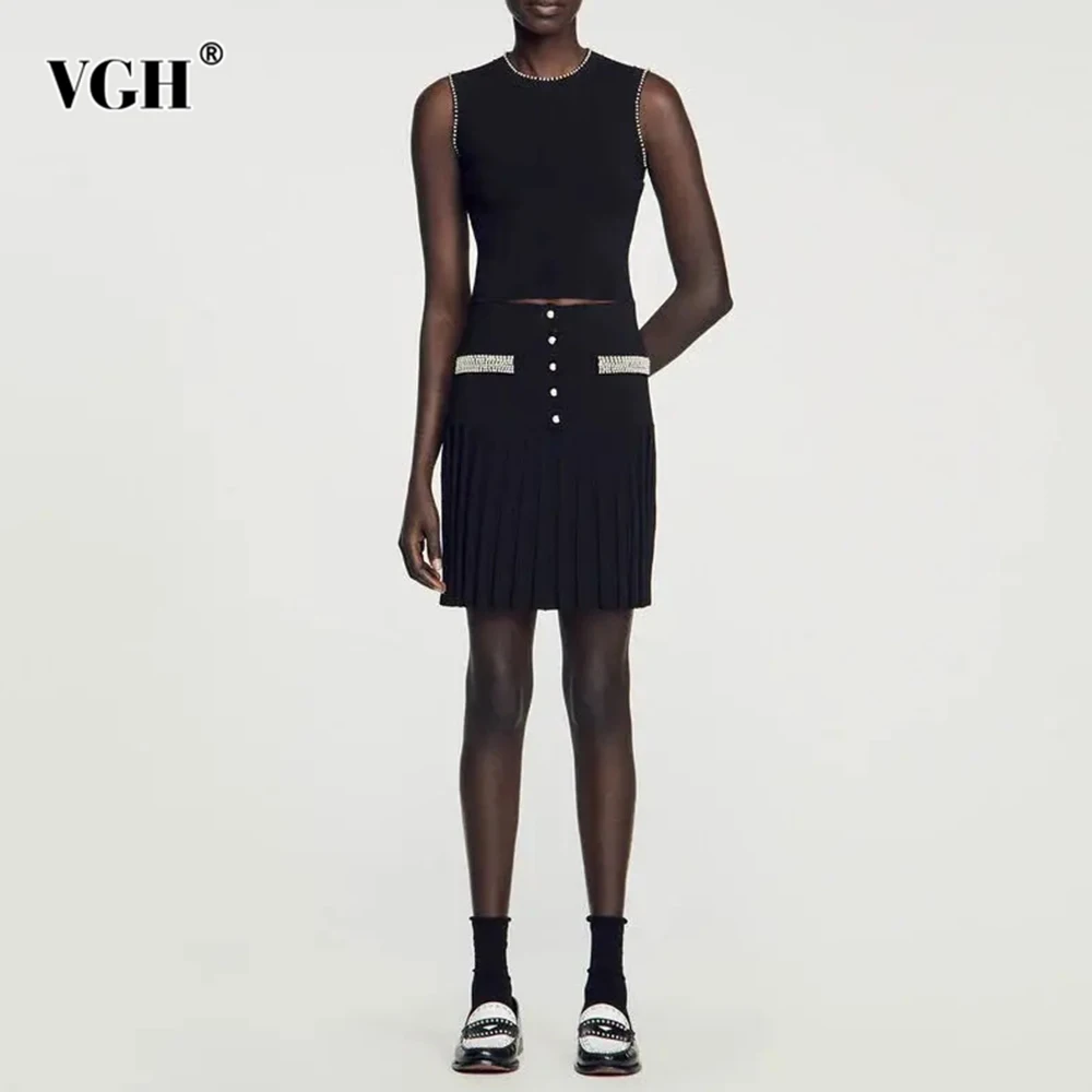 

VGH Casual Sport Skirts Sets For Women Round Neck Sleeveless Top High Waost Skirt Spliced Diamond Folds Hem Chic Set Female New