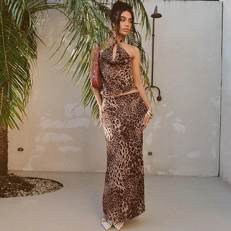 

Summer Leopard Print Two Piece Sets Women Holidays Party Sets Fashion Sexy Halter Cropped Tops and Long Skirts Suits 2025 New