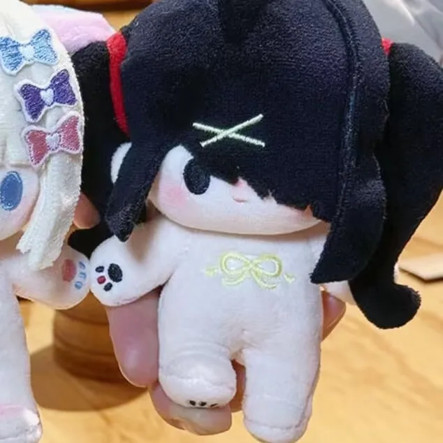 الفتاة الغاسل تعتمد بشكل كبير على سمة "Super Sky Candy". إنها دمية قطنية لطيفة مقاس 10 سم