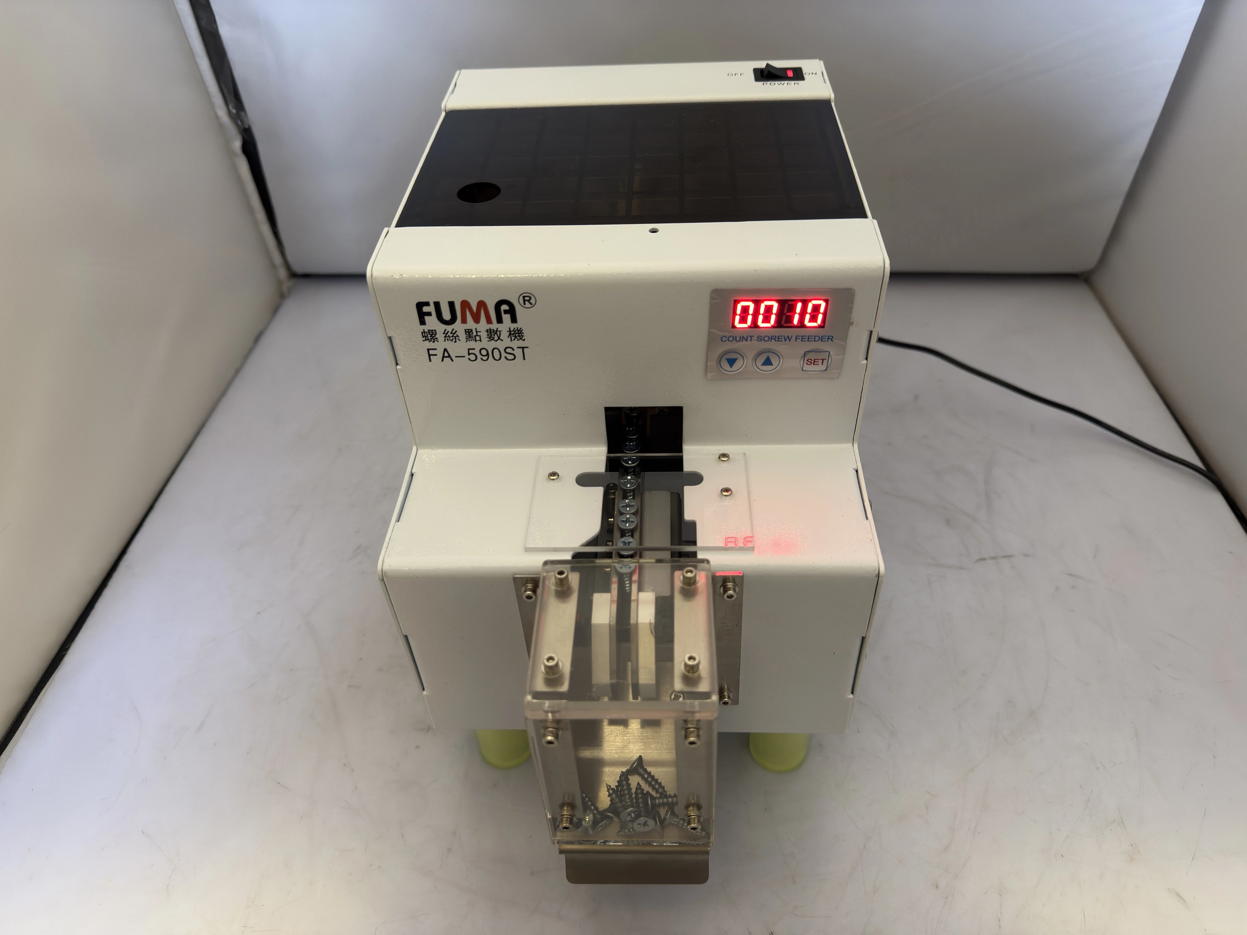 

FA-590ST Large capacity screw counting machine, hardware store screw counting machine,point screw counter Track 1-6mm adjustable