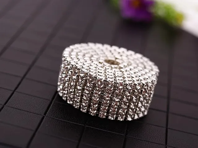 

1yard 6rows Crystal Rhinestone Chain Sliver Base Glass Rhinestone Trim Chain for DIY Jewelry Accessories glitter band
