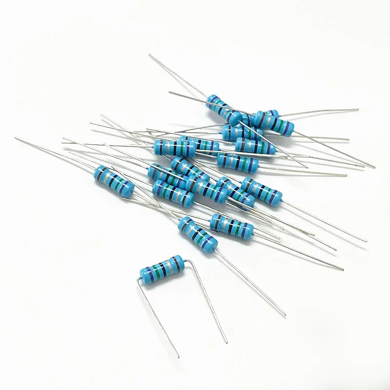 50 قطعة مقاوم من غشاء معدني 1W 1% 0R - 2.2M 0 2.2 10 100 120 150 220 270 330 390 470 1K 2.2K 4.7K 10K 15K 100K 470K 1M أوم