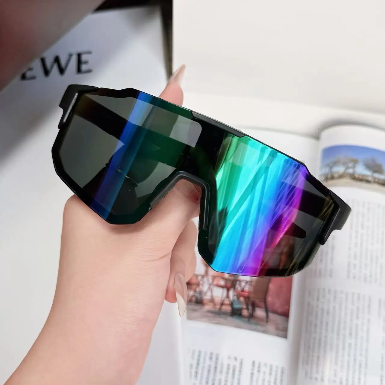 نظارات ركوب الدراجات الرياضية الملونة على الموضة، نظارات التزلج وتسلق الجبال المقاومة للرياح، نظارات شمسية مضادة للأشعة فوق البنفسجية 400 للأنشطة الخارجية