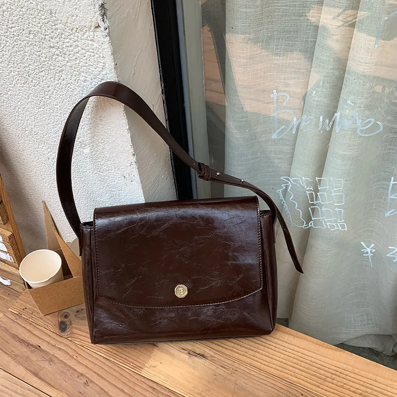 PU leather large capacity ladies Tote bag HandleFlip magnetic buckle 13 inch computer storage shoulder bag