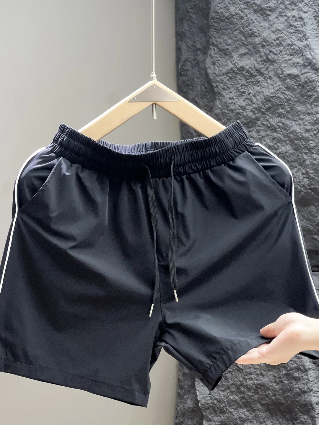 

Faionable Slim Fit Ice Silk orts Men's Summer Thin Non-Iron Fitn Sports Tee-quarter Length Casual Pants Straight Leg