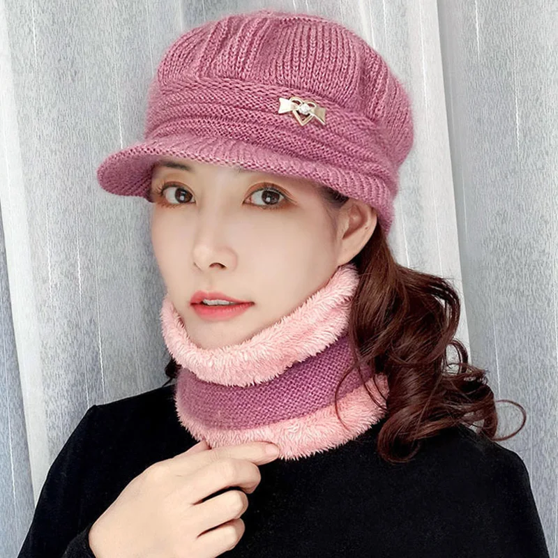 Women Rabbit Fur Winter Hats Thicker Short Brim Knitted Cap Girls Autumn Winter Metal Embellish Solid Hat Warm Wool Cap Gorras