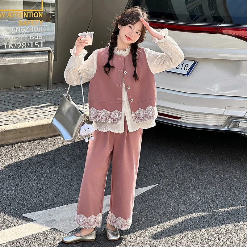 Girls' Spring Outfit Set2026New stylish and fashionable children's clothing for girls, lace shirt and wide-leg pants three-piece