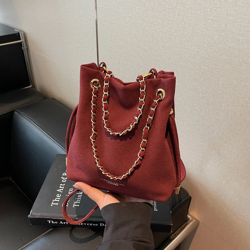 

Frosted Explosion Retro Premium Sense Bucket Bag Women's Portable Oblique Span Flash Versatile Commuter Shoulder Bag Women