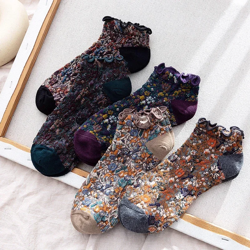 2023 spring and summer new style fungus retro flower socks forest court style cotton socks