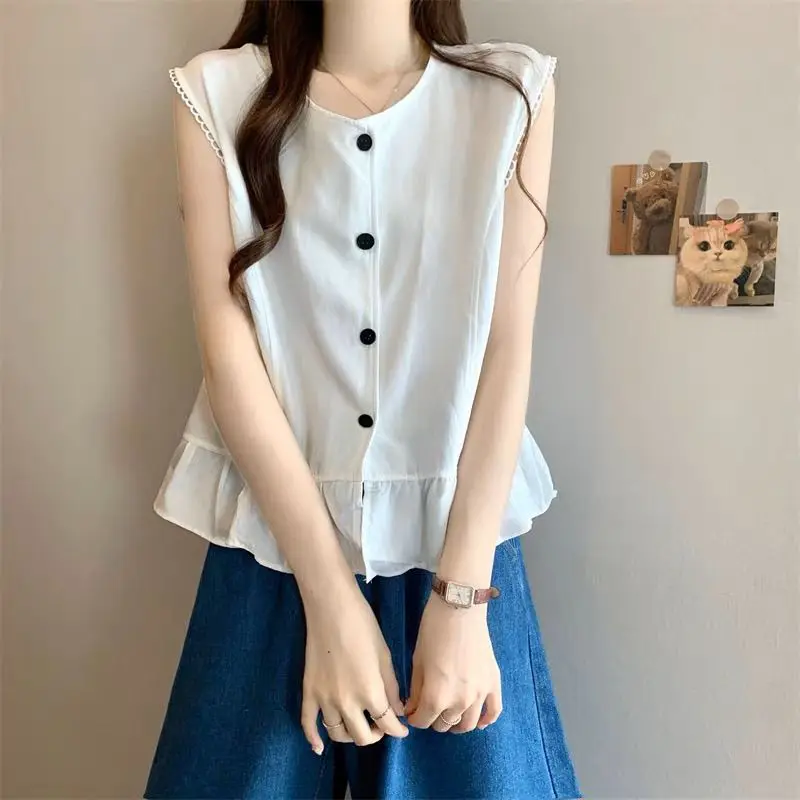 

Корейский летний женский топ-жилет с круглым вырезом, новая модная модель, антивозрастной эффект, утягивающий дизайн, с кружевной отделкой, маленький размер