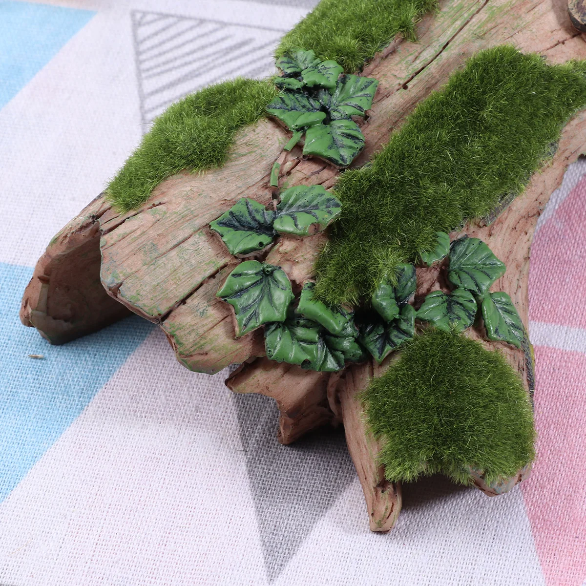 

1Pcs Resin Climbing Rockery Turtle Habitat Flocking Bark Durable Reptile Cave Decoration Aquarium Fish Tank Climbing Rockery