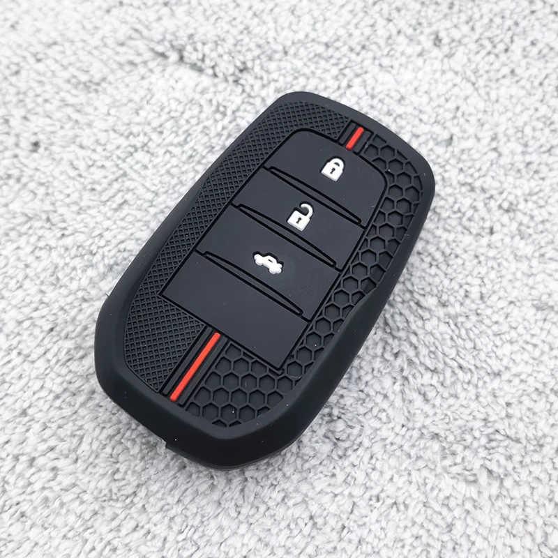 Silicone Key Case FOB for Toyota Corolla Hatchback Cross Yaris Cross Prius Hilux Land Cruiser LC200 LC250 LC300 Car Remote Cover