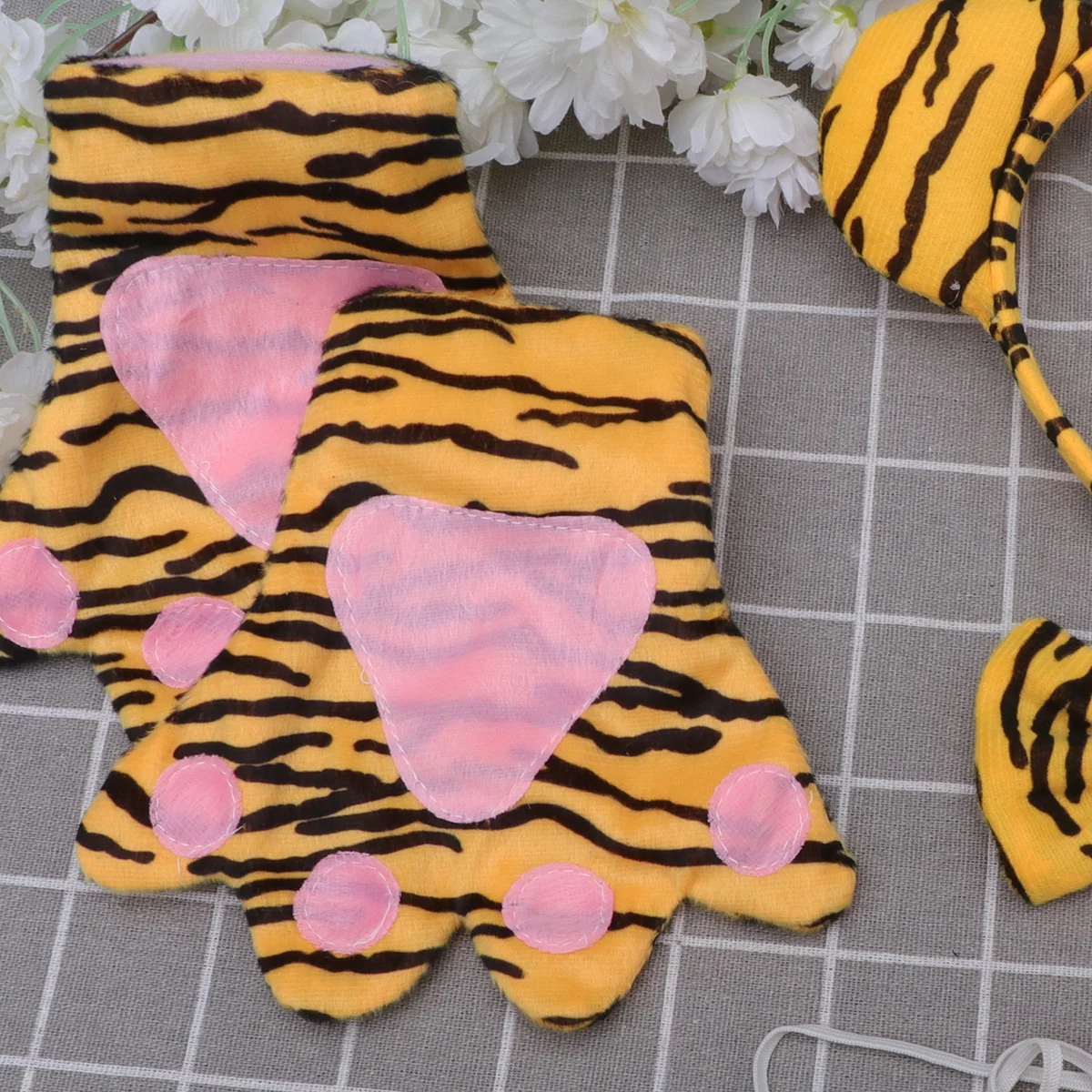 5Pcs Tiger Costume Set Headband Tail Bow Tie Gloves Gauze Skirt Kids Party Cosplay Supplies Birthday Dancing Christmas