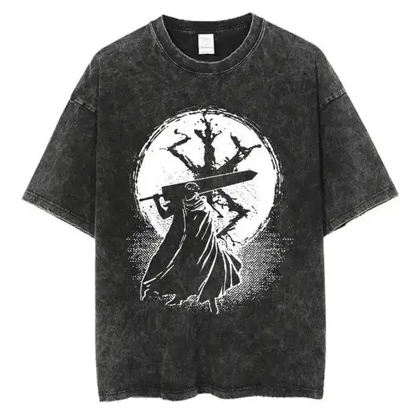 

Berserk Essential Wear T-shirt