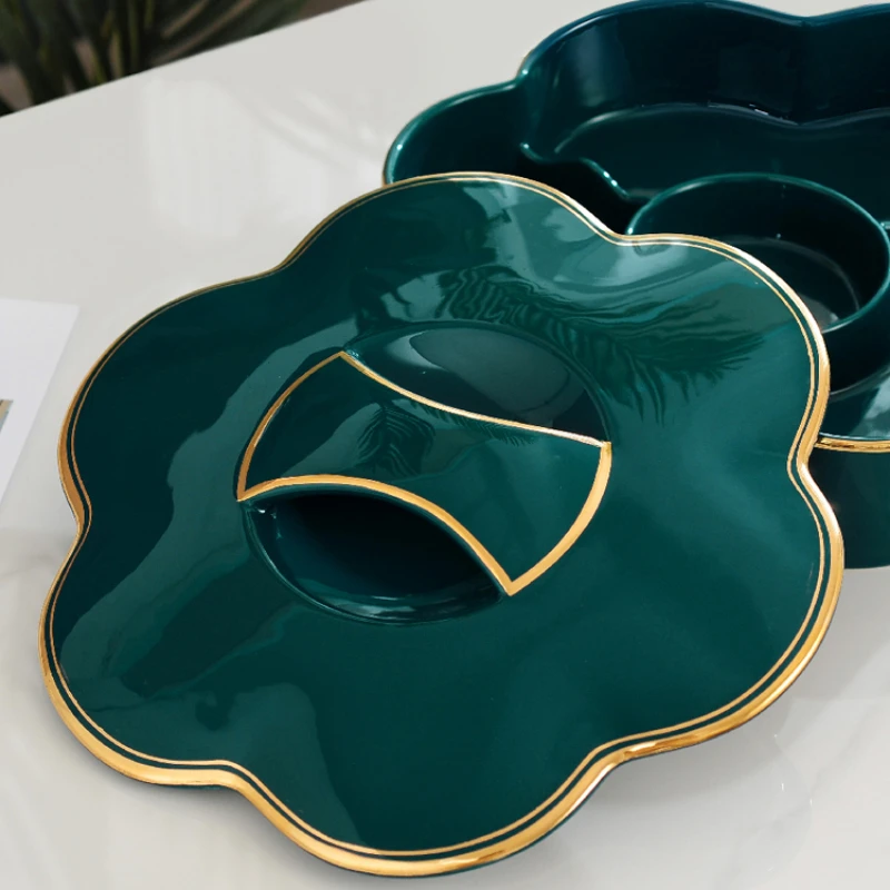 Flower Shaped Porcelain Divisions Serving Tray Decorative Ceramics Assorted Snack Plate Sweet Box with Lid Tableware Centerpiece