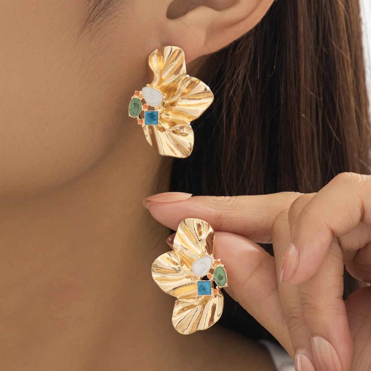 

Metal Irregular Flower Earrings for Women Simple Fashion Ear Jewelry Accessories Hot Sale Party Gift 2025 New Style