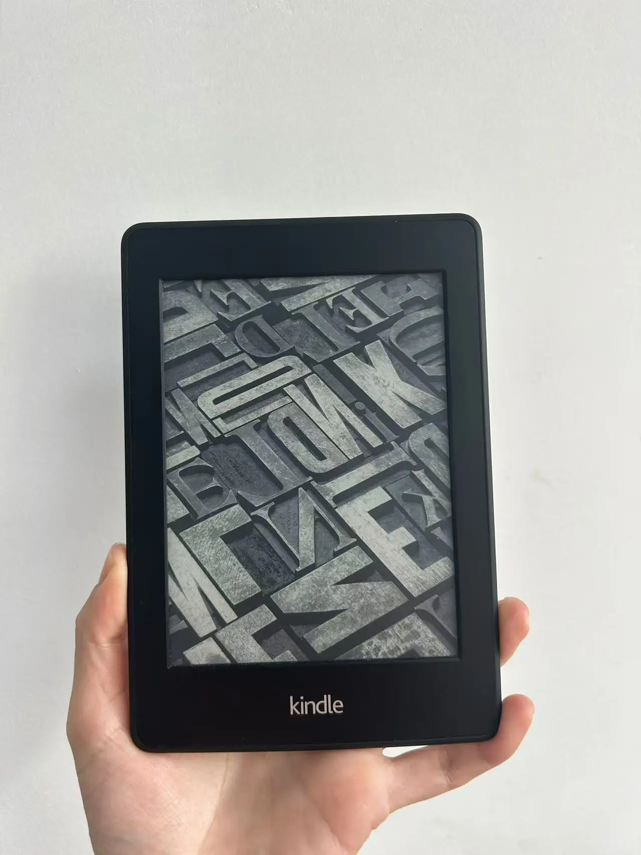 Used KPW2 / Kindle Paperwhite 2 / Kindle 6th Generation with Backlight Kindle E-book Reader 2GB/4GB Rom