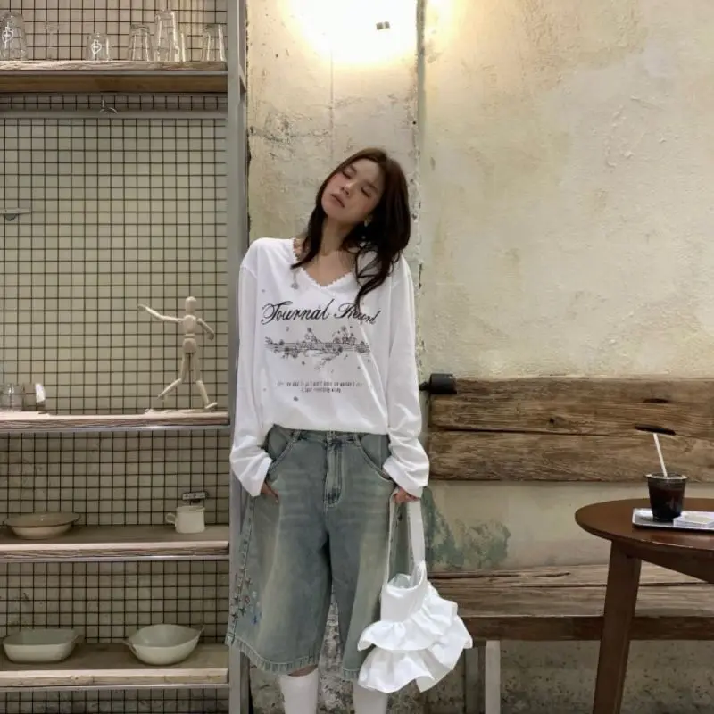 Kimotimo Women Long Sleeve T-shirt Harajuku Lace V Neck Letter Printed Casual Loose Tops Fashion Y2k Aesthetic Streetwear Tees