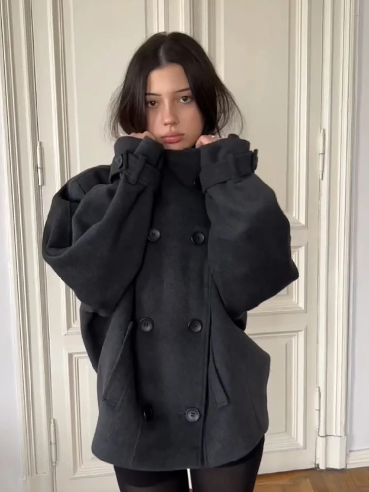 2026 Modischer Grauer Kunstwollmantel für Damen, Minimalistischer Stehkragen, Doppelreihige Lose Jacke, Frühling/Herbst, Einfarbige Damen-Oberbekleidung, Neu – Detail 4