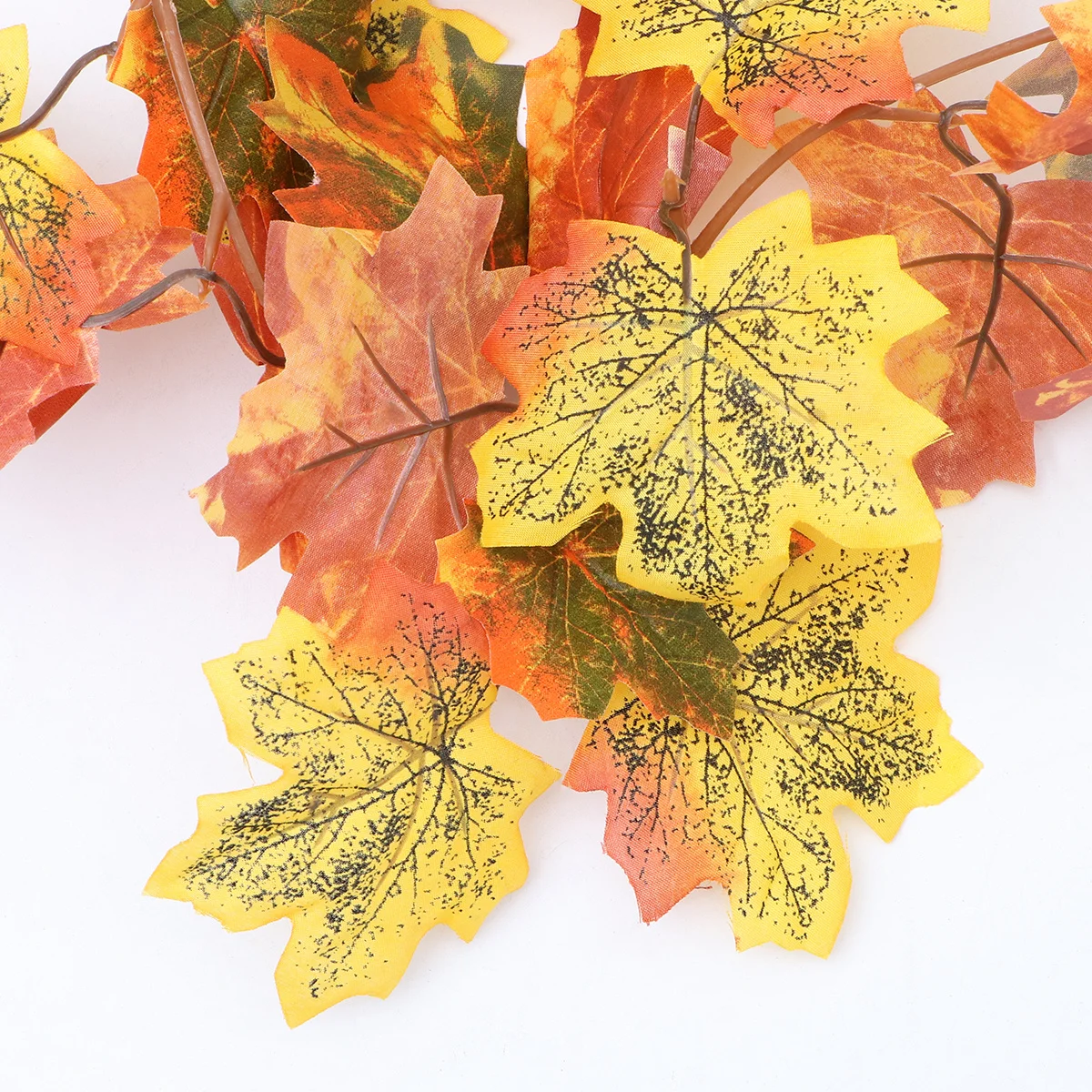 

Artificial Maple Rattan Simulation Leaves Vine Decor For Halloween Thanksgiving Day Party Wedding Garden Fence Wall Door Swing