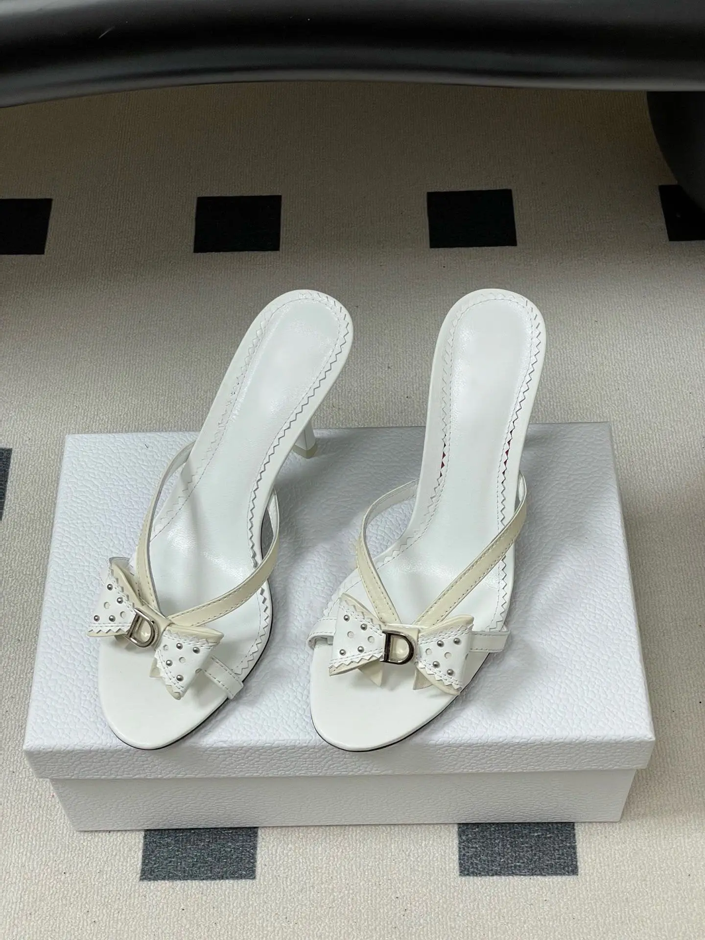 2026 New Sweet Pink Bow Rivet High Heels Women Elegant Thin Strap Stiletto Slippers Fashion Open Toe Slide Sandals Ladies Shoes