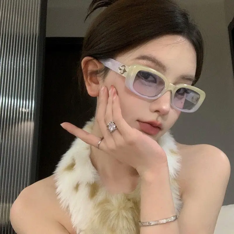 Square White Color …