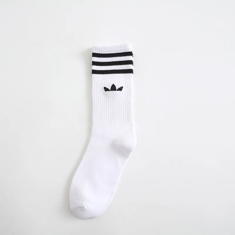 2024 new High Color Tube Fashion New Pure Sports Socks Clover Men and Women Cotton Socks Wild Ins Socks Striped Socks