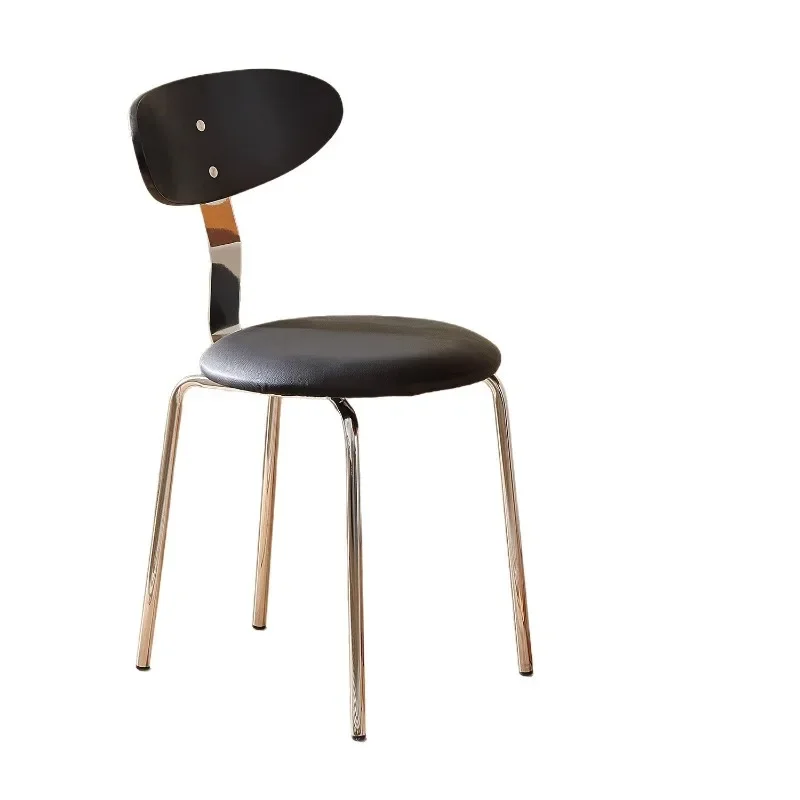 طاولة طعام منزلية بسيطة وحديثة وكراسي خفيفة فاخرة من باوهاوس كرسي خلفي للترفيه مصمم على الإنترنت في العصور الوسطى الشمالية