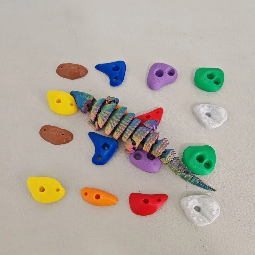 16Pcs Colorful Hamster Climbing Wall Toys Chew Resistant Durable Lizard Climbing Rocks Varied Textures with Traceless Adhesive