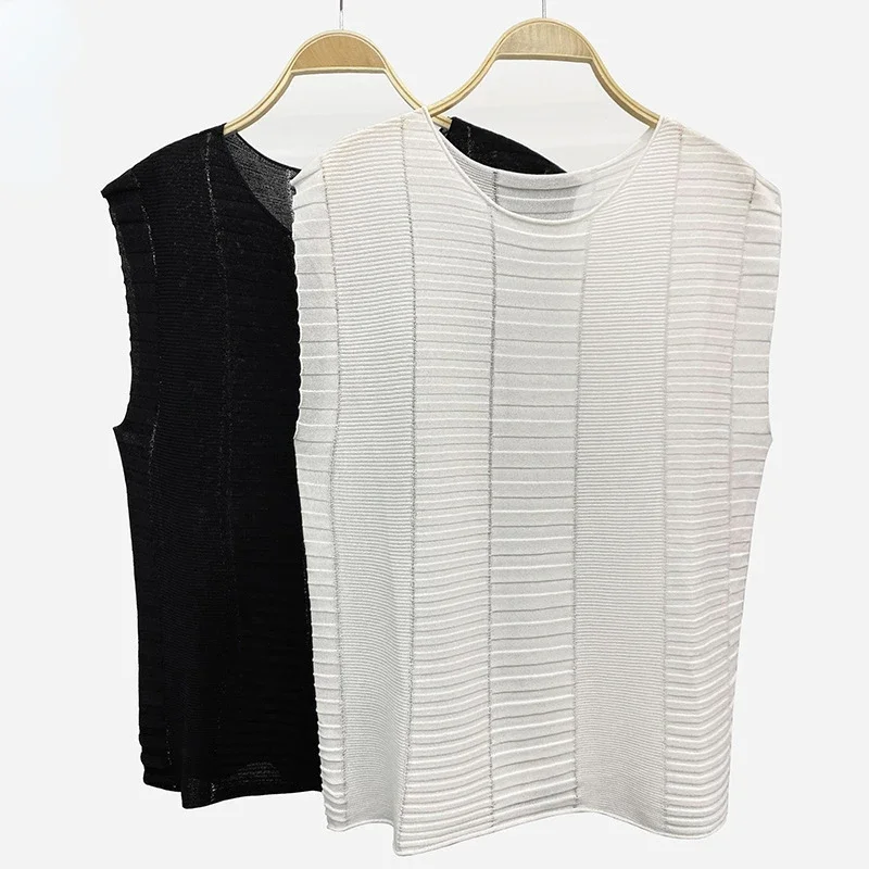 

Miyake Summer Breathable Women's Solid Knitwear Fashionable Sleeveless T-shirt Loose Stripes Thin Section Casual Tops 2024 New