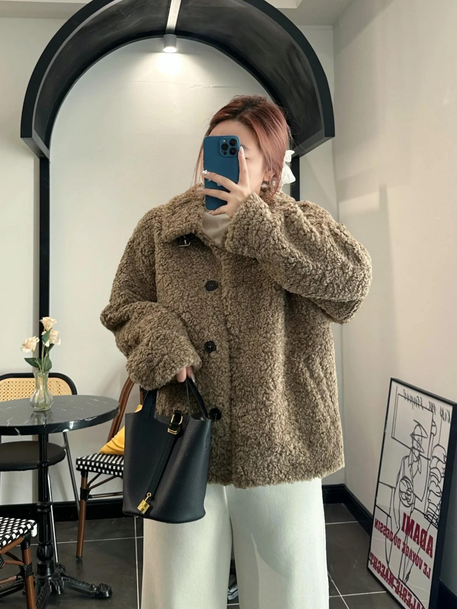 

plus Size Women's Short Lamb Fur Jacket Casual Winter Outerwear Thickened Stylish Coat for Plump Sister Casual Commute Style