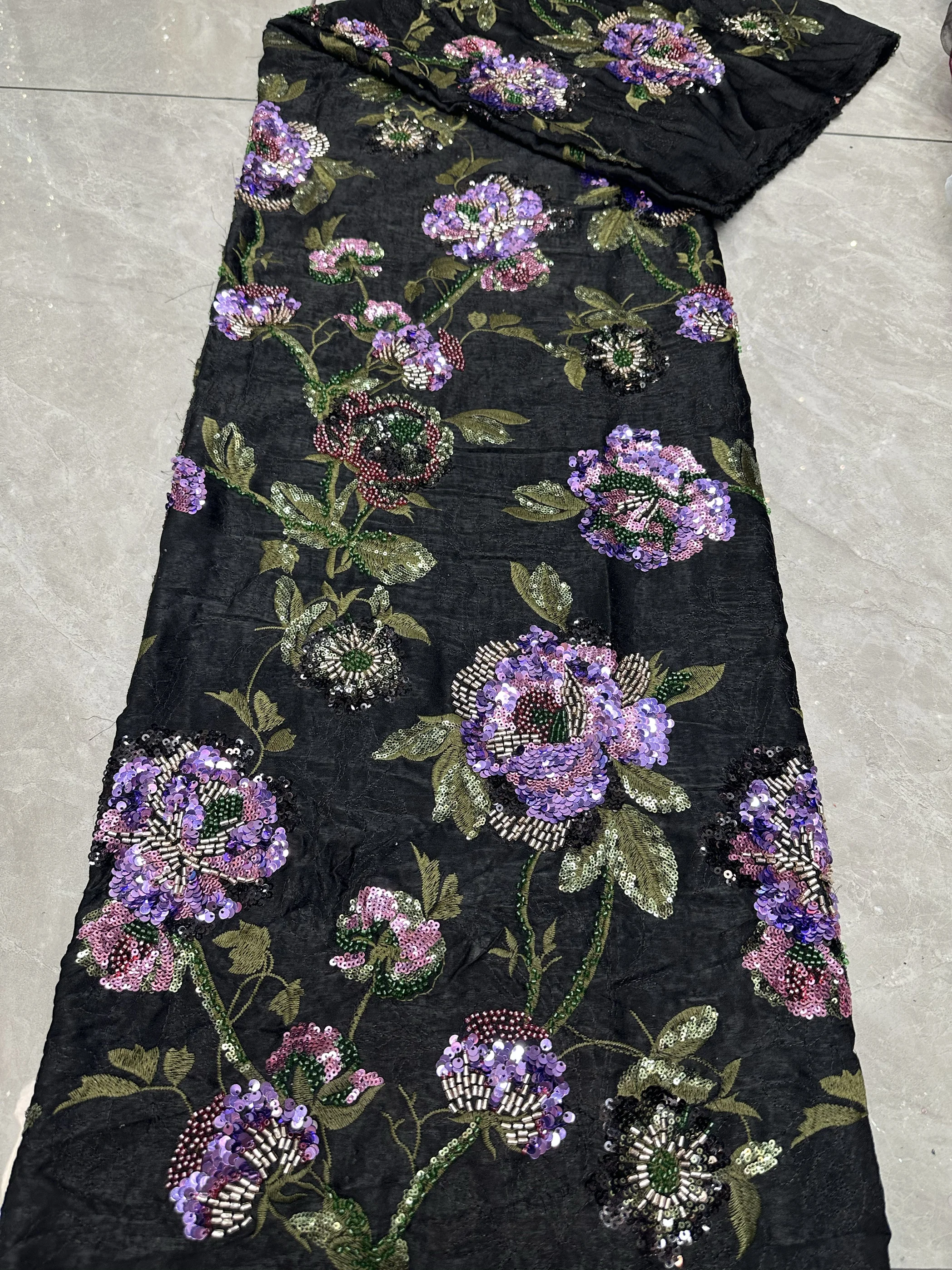 

New black high-end bead tube embroidered exquisite sequin embroidery silk bottom sewn high-end evening gown