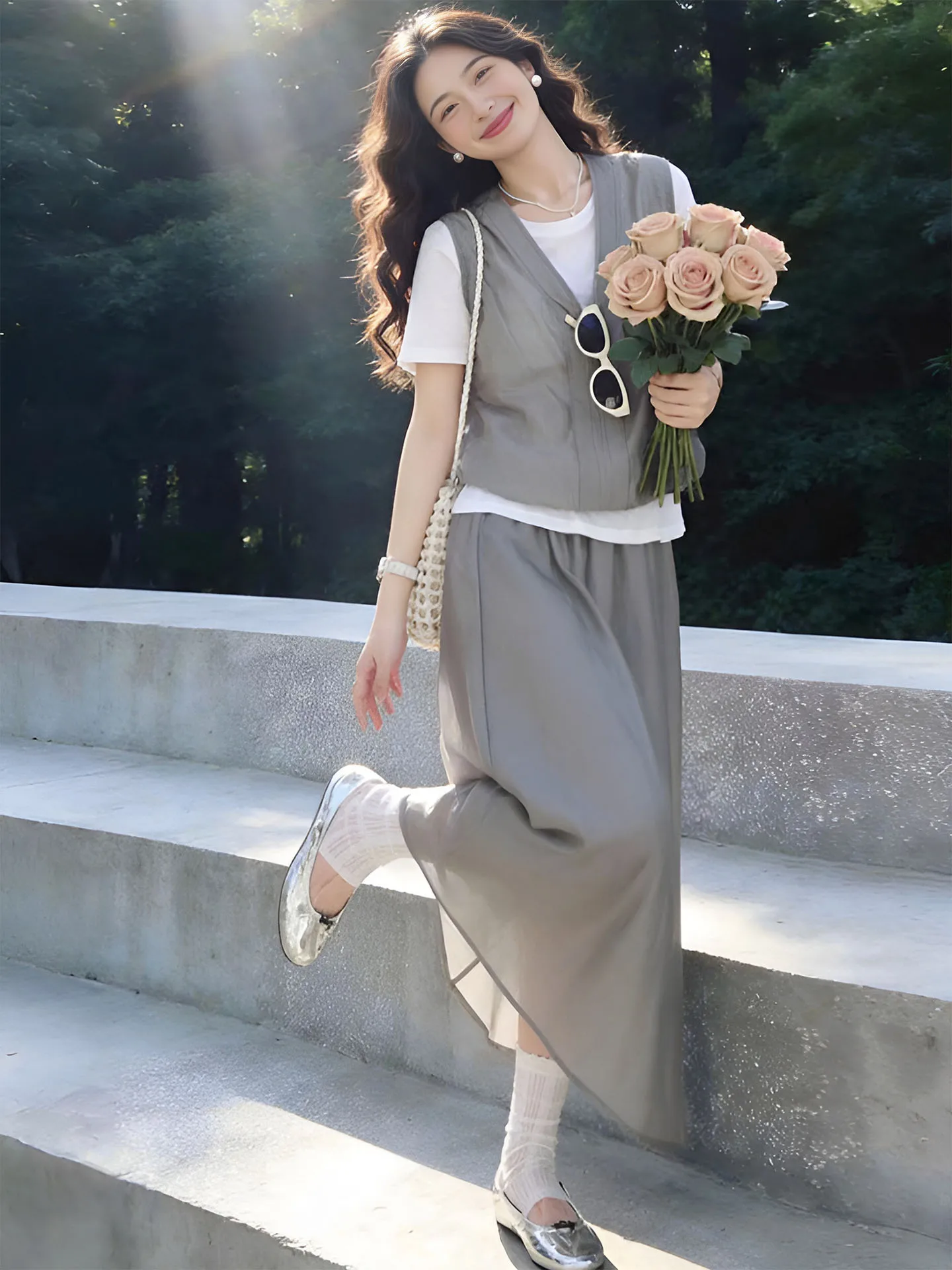 

Fashionable Fake Two-Piece Set Women Summer 2026 Loose Stylish Age-Defying Short Sleeve A-Line Skirt Set Trendy