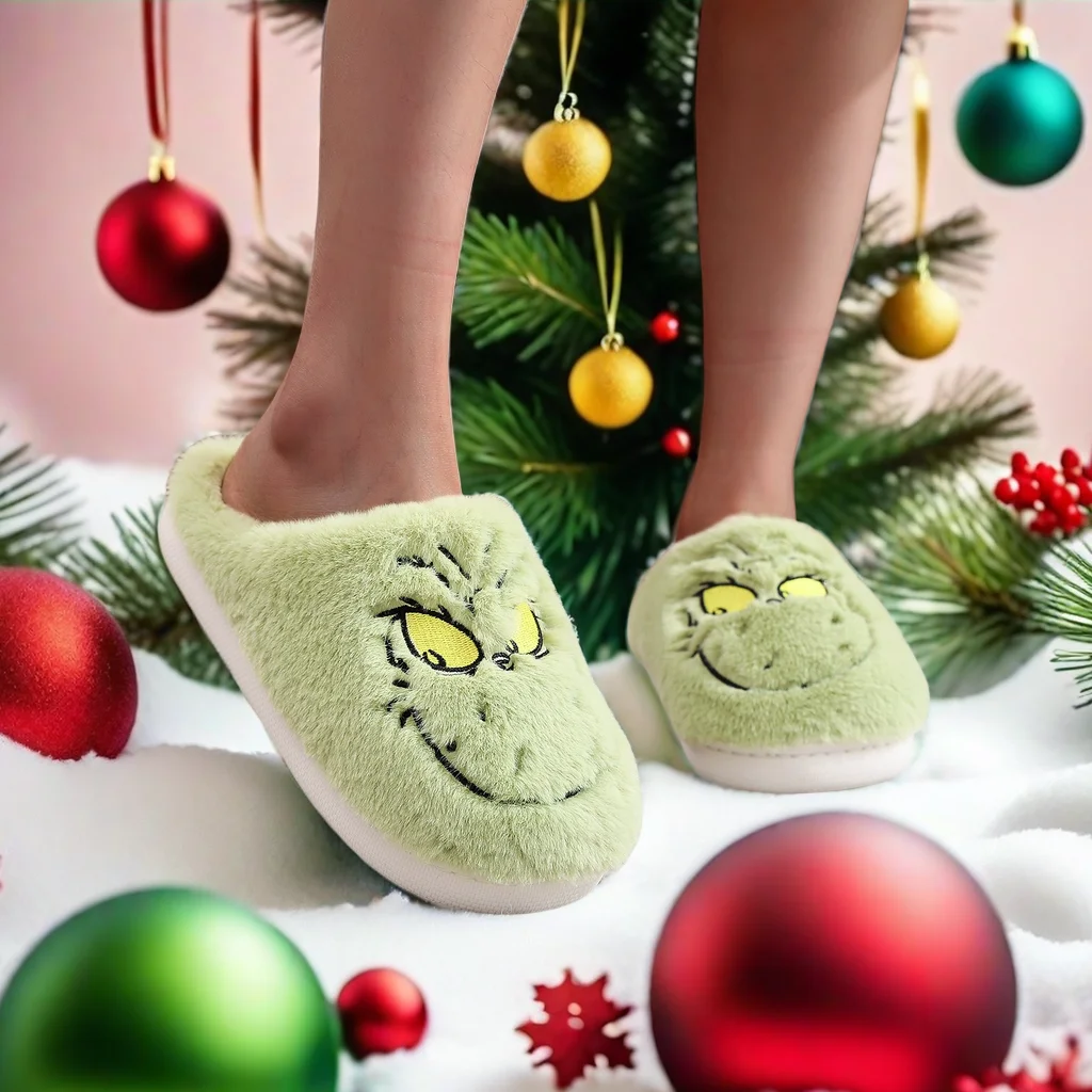 Christmas green fur monster Green Christmas atmosphere winter home cotton slippers non-slip thick-soled plush slippers indoor men and women can wear