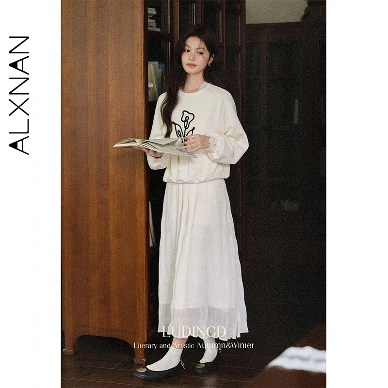 ALXNAN Women's Sweatshirts Apricot Round Neck Flower Pattern Lace Stitching Pullover Autumn Loose-fit Long Sleeve Tops L569106