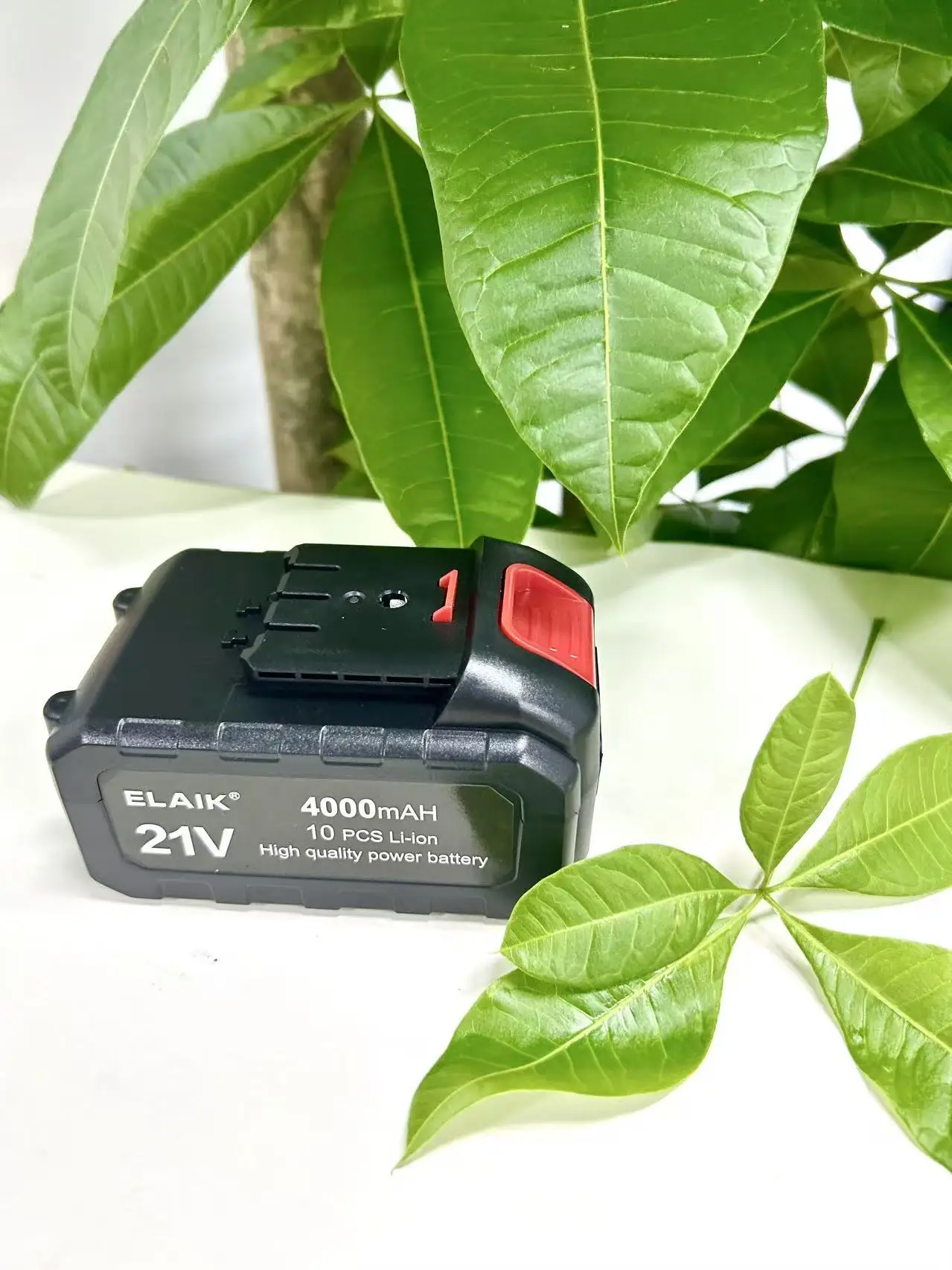 ELAIK is suitable for Quanyou 18V, 21V, 2A, 4A, 6000 milliampere-hour rechargeable lithium-ion batteries for electric drills an
