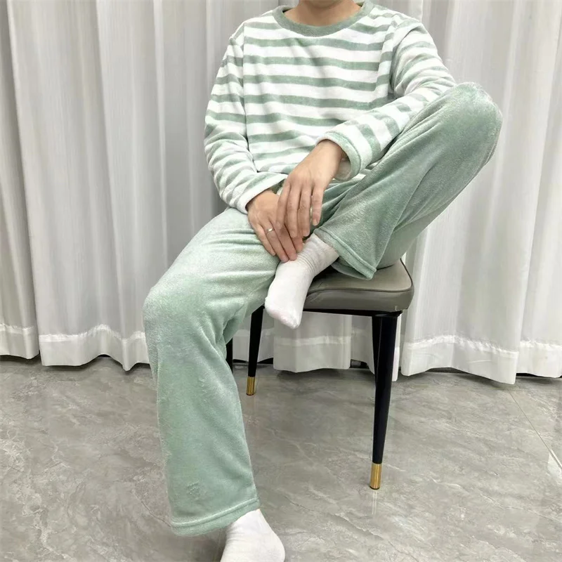 French Casual All-match Crew Neck Pajamas Set Green Striped Fashion Design Pajamas for Men\'s New Two Pieces Men\'s Pajamas Set