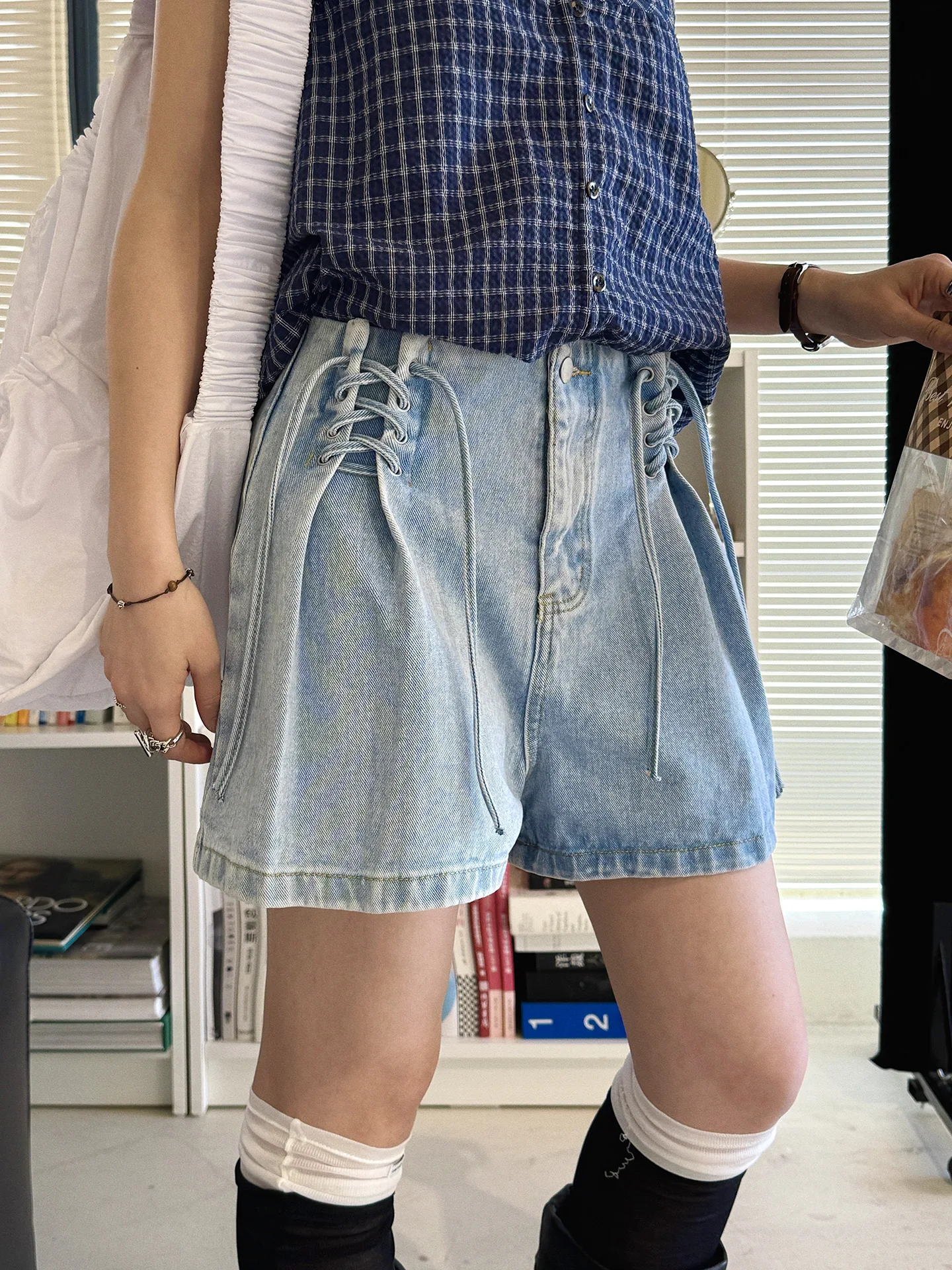 Summer New American Retro Sweet Cool Style High Waist Side Strap A-line Jeans Look Thin Shorts for Women