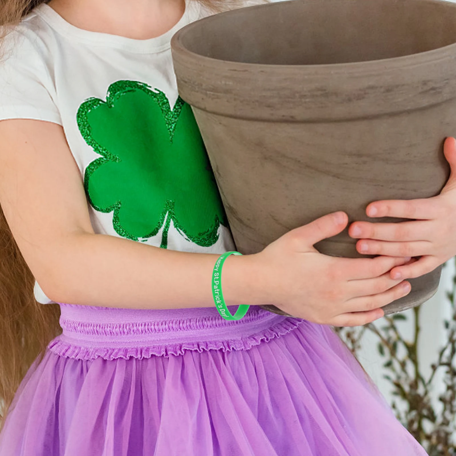 

12 Pcs Green Bracelet St Patrick Day Accessories Party Supplies Adult Decorations Event Wristbands Festival Presents