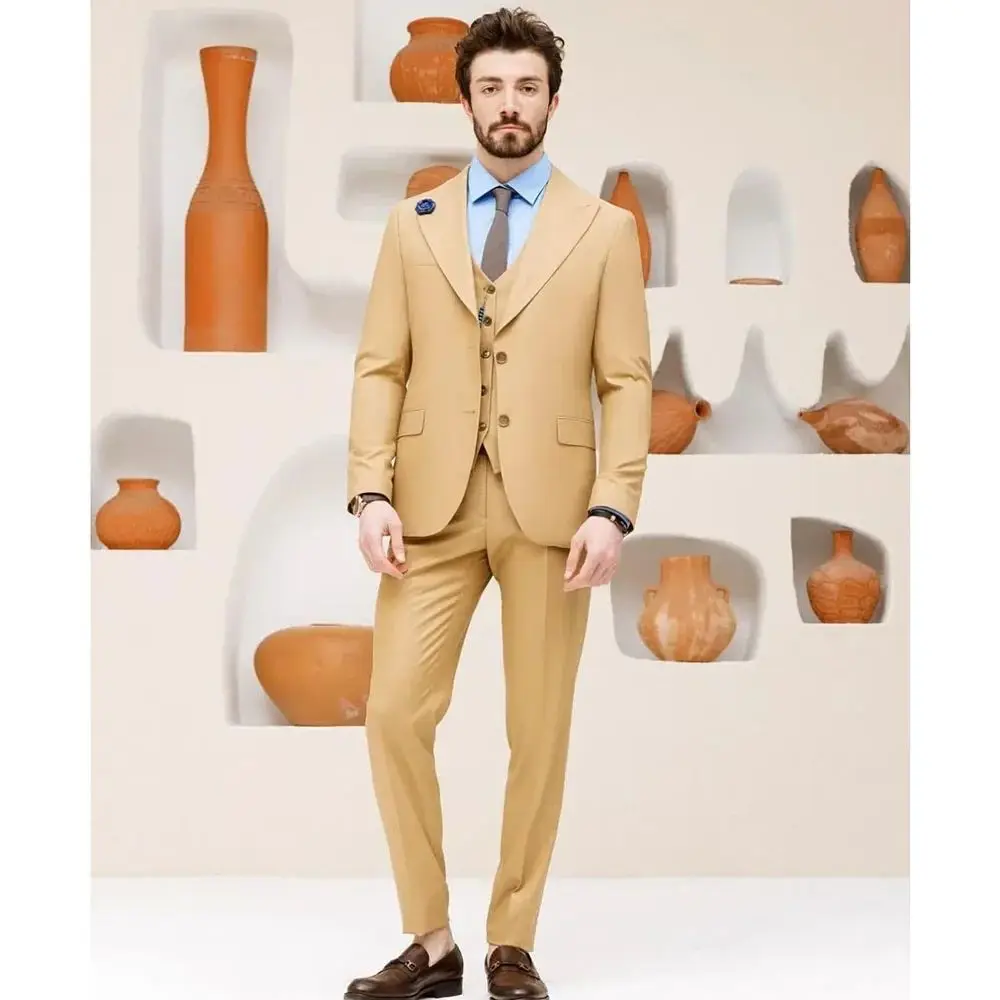 

2023 New Style Wedding Men Light Tan Peak Lapel Suits Business Casual Formal Costume Homme Slim Fit 3 Pcs Set Jacket Vest Pants