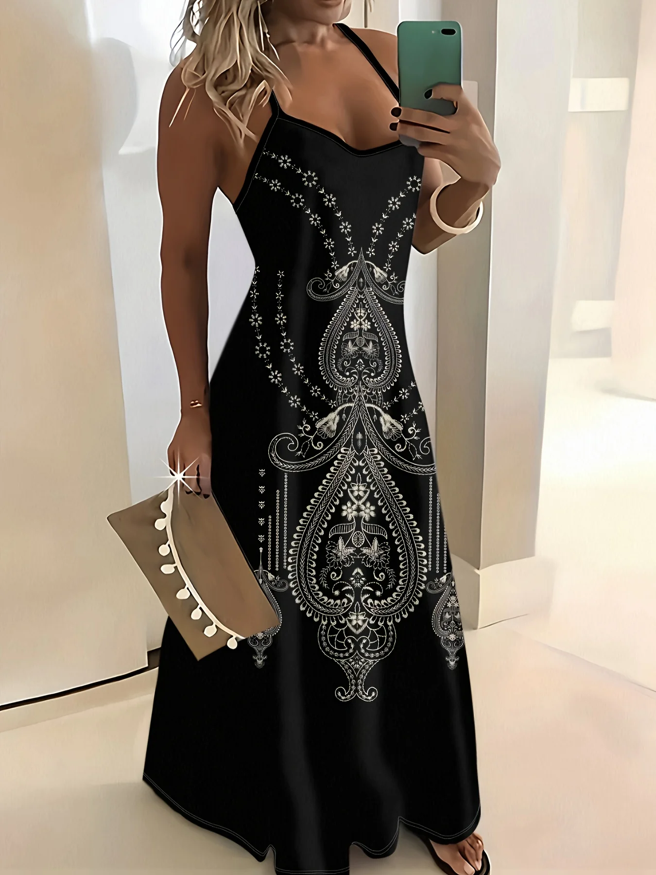 Printed Design summer vacation style Black And White Paisley Pattern pattern content round neck spaghetti strap dress