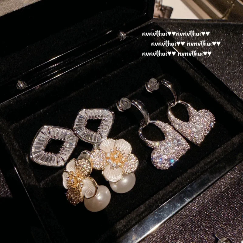 

Винтажные серьги с жемчугом и цветочной глазурью, винтажные серьги с блестящим сердцем и цирконом, комбинация