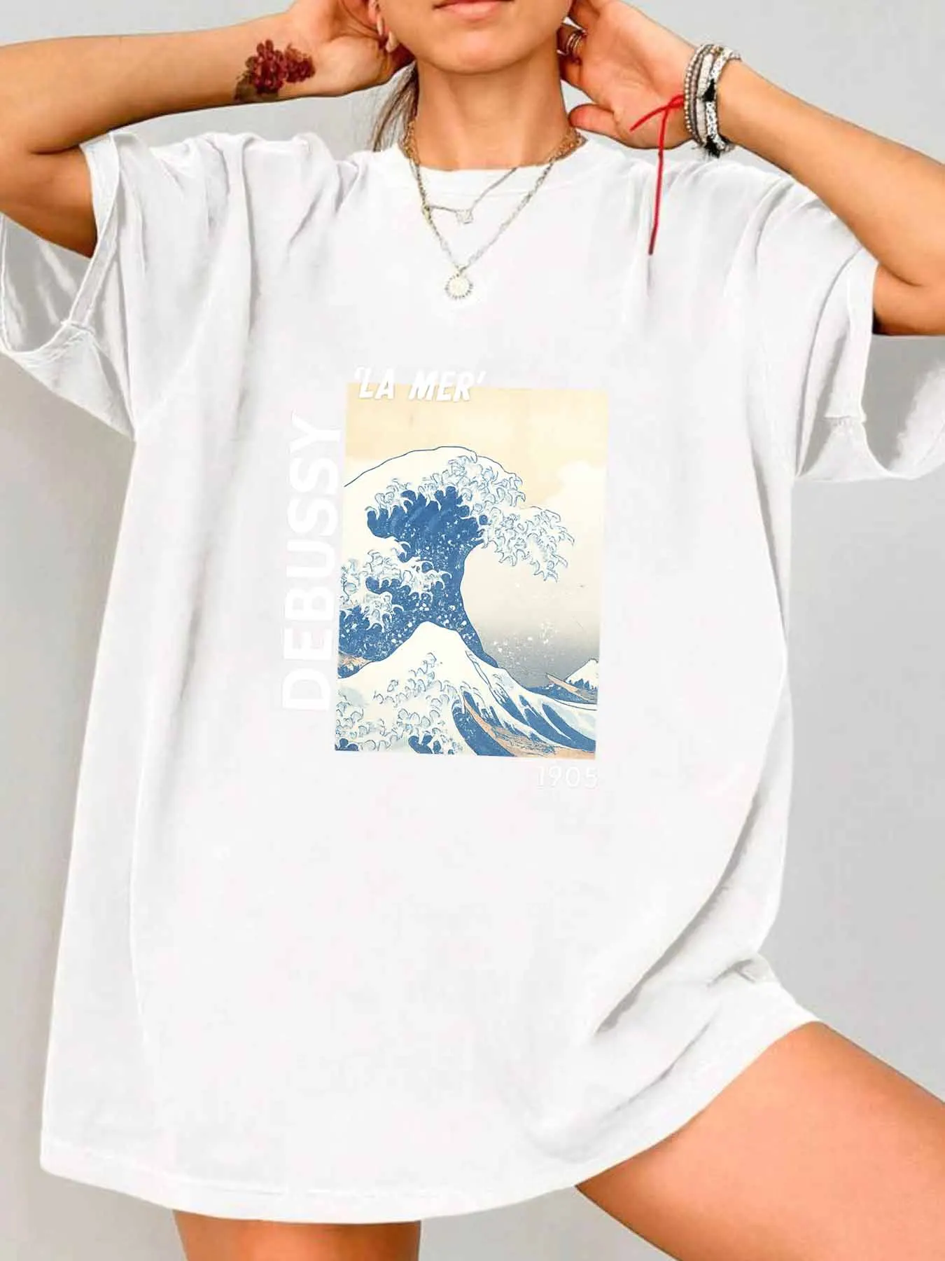 

【10110386】Женская футболка больших размеров с круглым вырезом и мультяшным узором, эластичная футболка с короткими рукавами и трендовым принтом