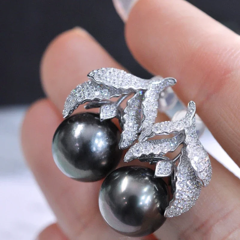 Beautiful earrings AAAA 10-11mm natural Tahitian round black pearl fashionable leaf earrings 925 silver