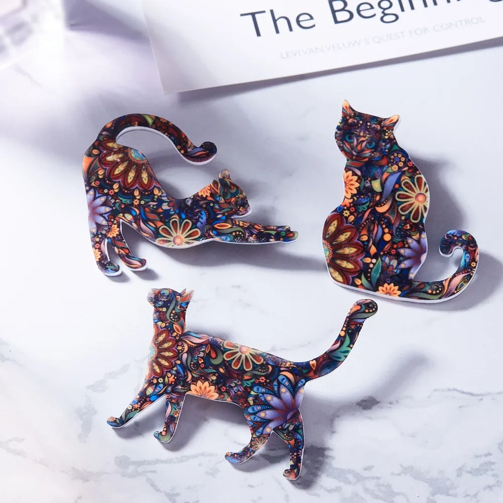 Creative Fashion Graffiti Print Walking Cat Brooches Animal Pin for Women Men Suit Coat Decor Pet Lover Statement Jewelry Gifts