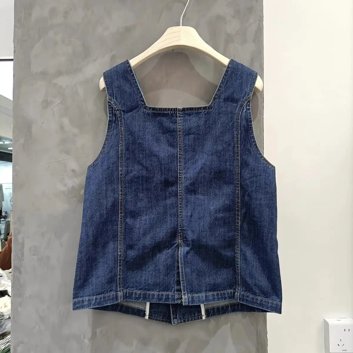 多用途アメリカンレトロデザインワークウェアデニムベストレディースファッショナブルオールマッチタンクトップクオリシングルグッドニューSle