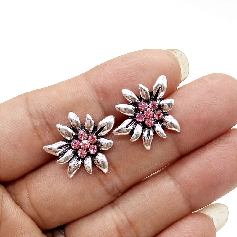 New Austrian Mountain Flowers Earrings for Women Fashion Rhinestone Lucky Edelweiss Stud Earrings Gifts Jewelry Wholesale