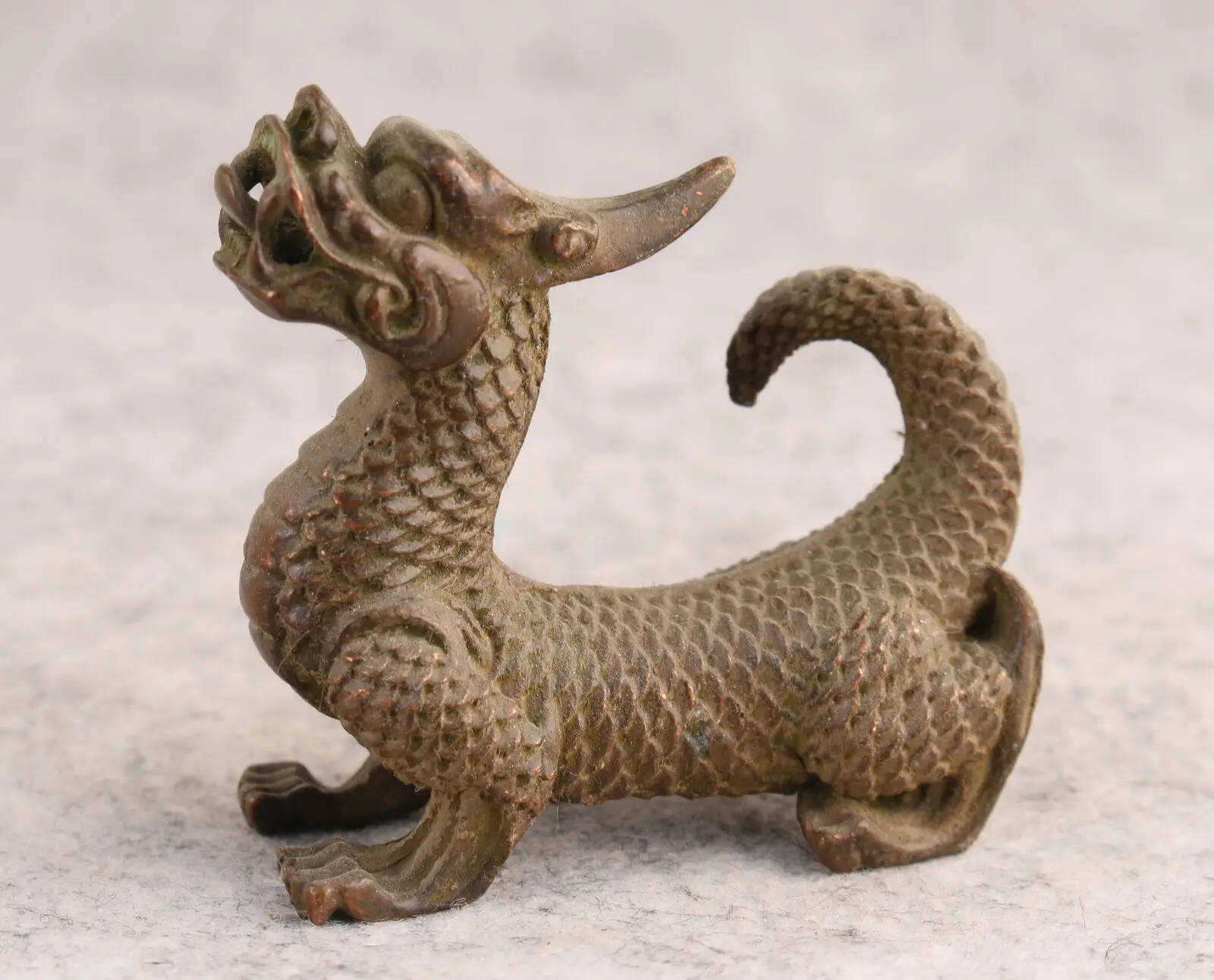 Rare Chinese dragon bronze figure Statue tea pet fengshui Art deco