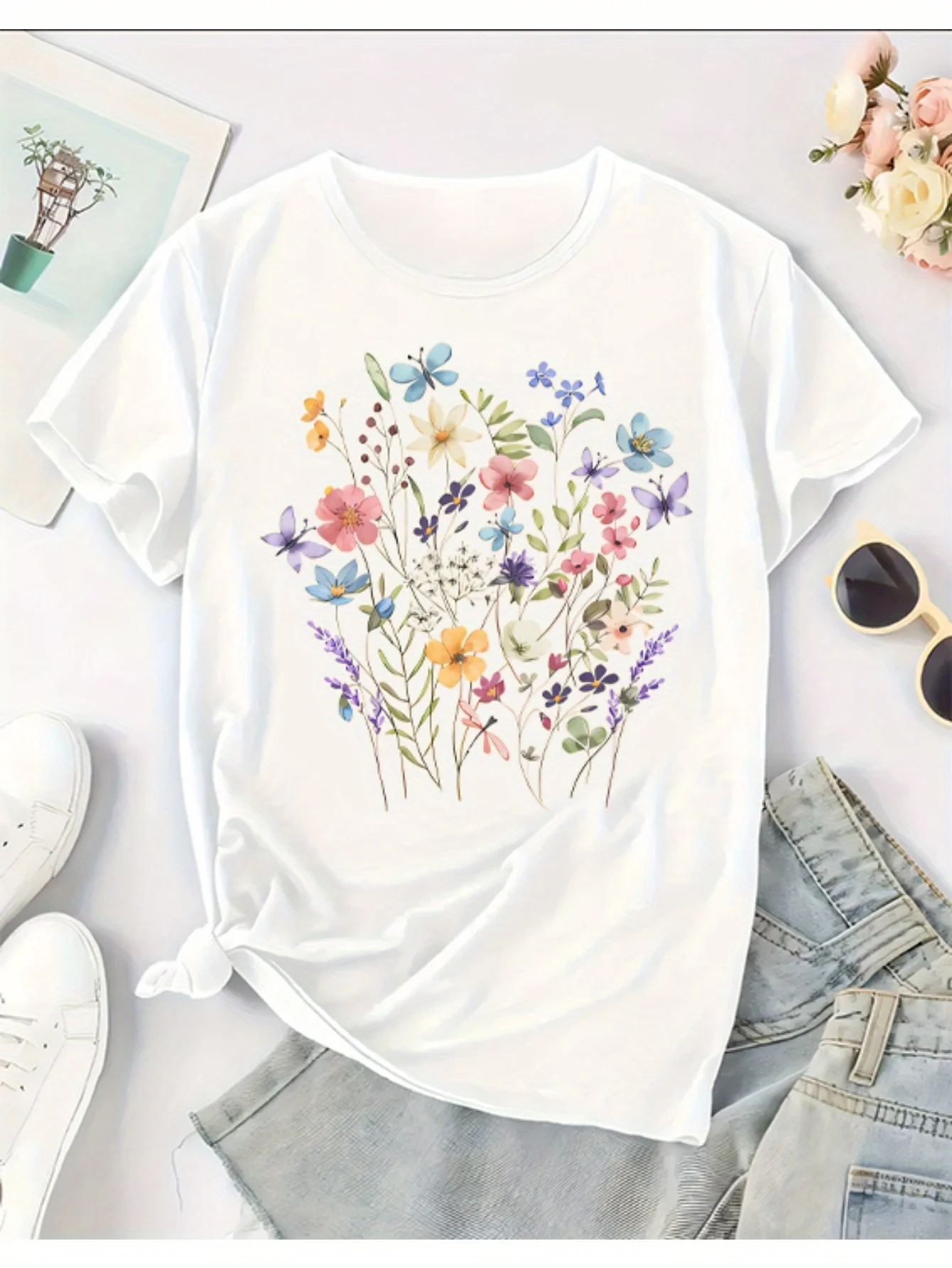 

Women'S Floral Print T-Shirt Loose & Comfortable Casual Style Short Sleeve Crew Neck with Vibrant Flower Design Ladies T Shirts